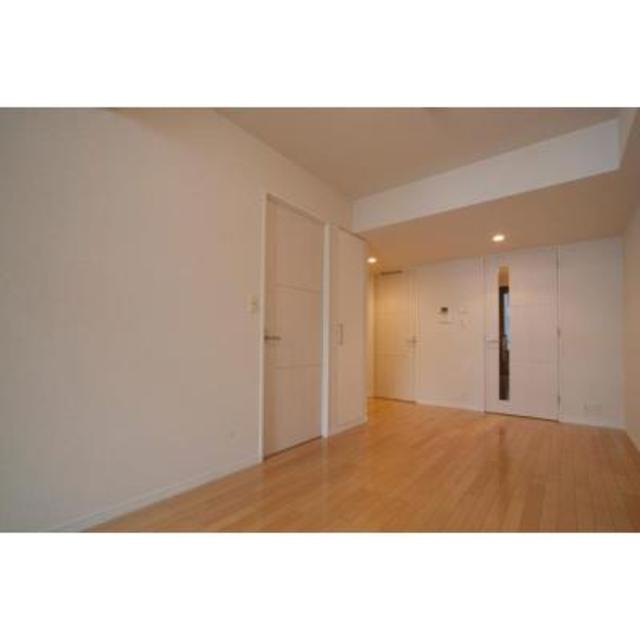 パークアクシス青山骨董通り