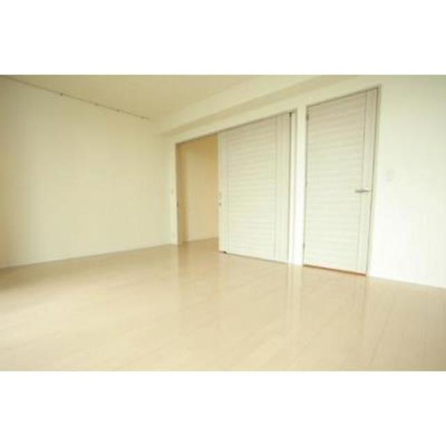 ＴＨＥ　ＴＯＫＹＯ　ＴＯＷＥＲＳ　ＭＩＤＴＯＷＥＲ