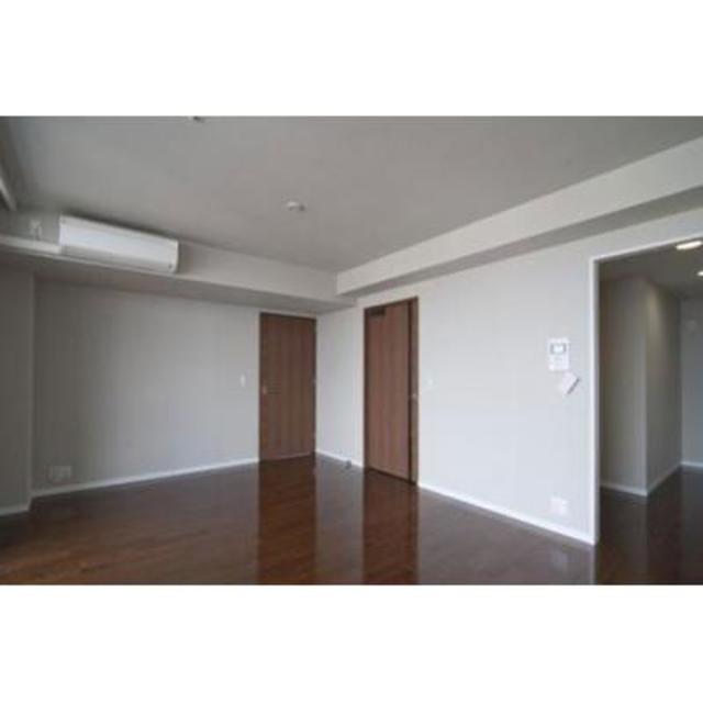 ＴＨＥ　ＴＯＫＹＯ　ＴＯＷＥＲＳ　ＭＩＤＴＯＷＥＲ