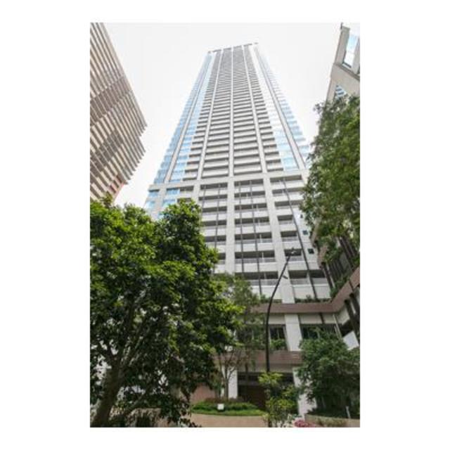 ＣＡＰＩＴＡＬ　ＧＡＴＥ　ＰＬＡＣＥ　ザ・タワー