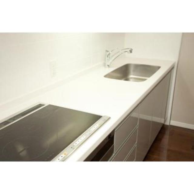 ＴＨＥ　ＴＯＫＹＯ　ＴＯＷＥＲＳ　ＭＩＤＴＯＷＥＲ