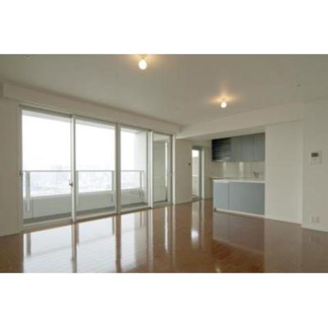 ＴＨＥ　ＴＯＫＹＯ　ＴＯＷＥＲＳ　ＭＩＤＴＯＷＥＲ